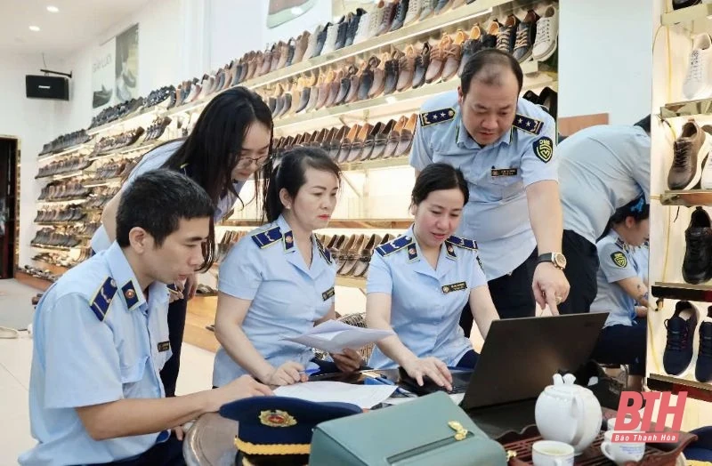 TP Thanh Hóa: Cửa hàng kinh doanh thời trang giả loạt thương hiệu nổi tiếng