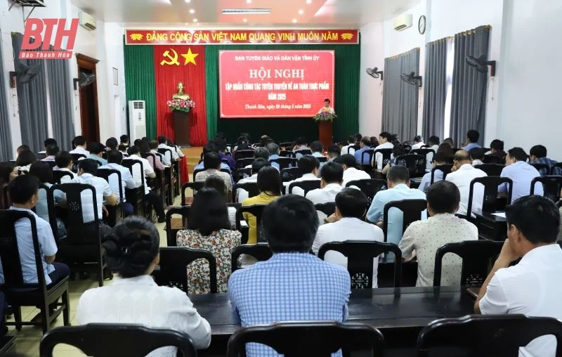 Tập huấn tuyên truyền về an toàn thực phẩm năm 2025