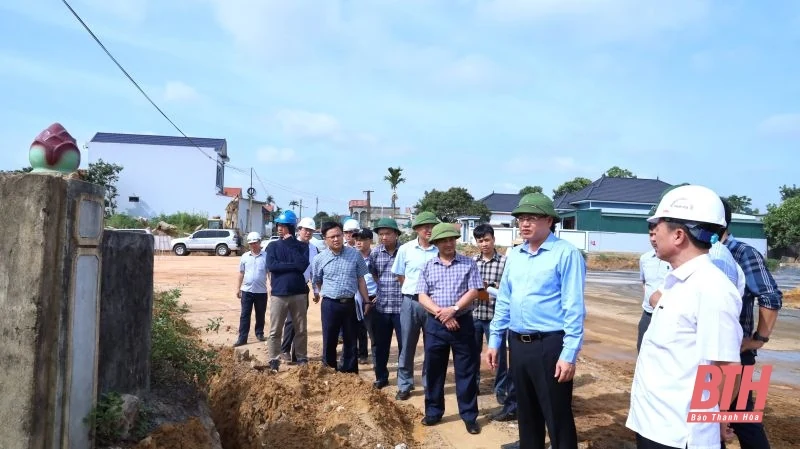 Tháo gỡ điểm nghẽn, đẩy nhanh tiến độ thi công, giải ngân vốn đầu tư công các dự án thuộc tổ công tác số 3