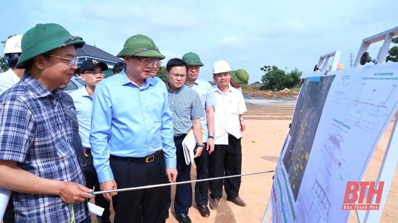 Tháo gỡ điểm nghẽn, đẩy nhanh tiến độ thi công, giải ngân vốn đầu tư công các dự án thuộc tổ công tác số 3