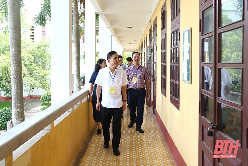 Ngày thi đầu tiên Kỳ thi tuyển sinh vào lớp 10 THPT công lập năm học 2025-2026 diễn ra an toàn