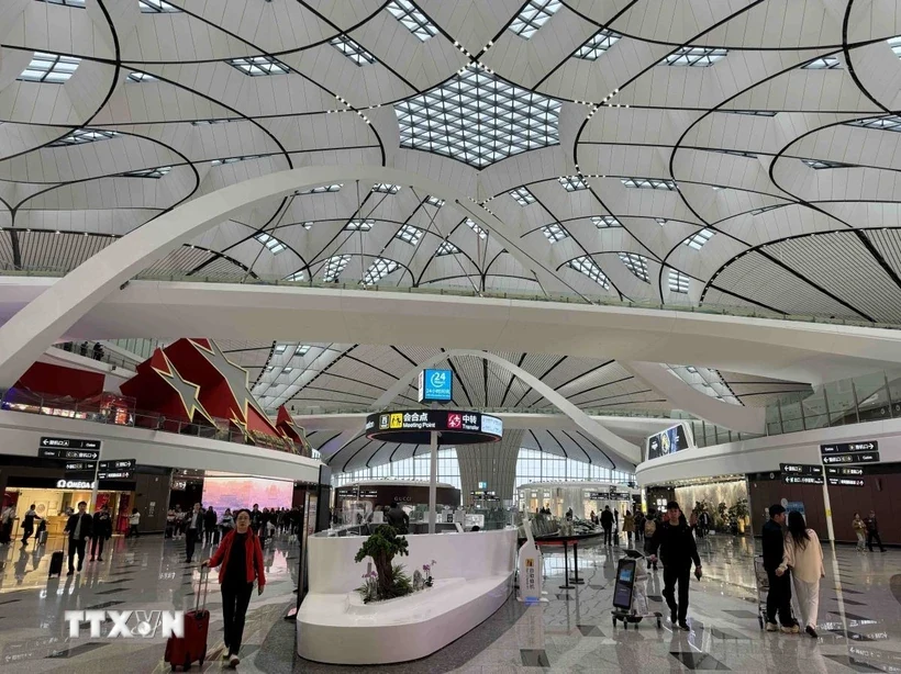 Trung Quốc mở rộng chính sách miễn thị thực cho 5 quốc gia Mỹ Latinh