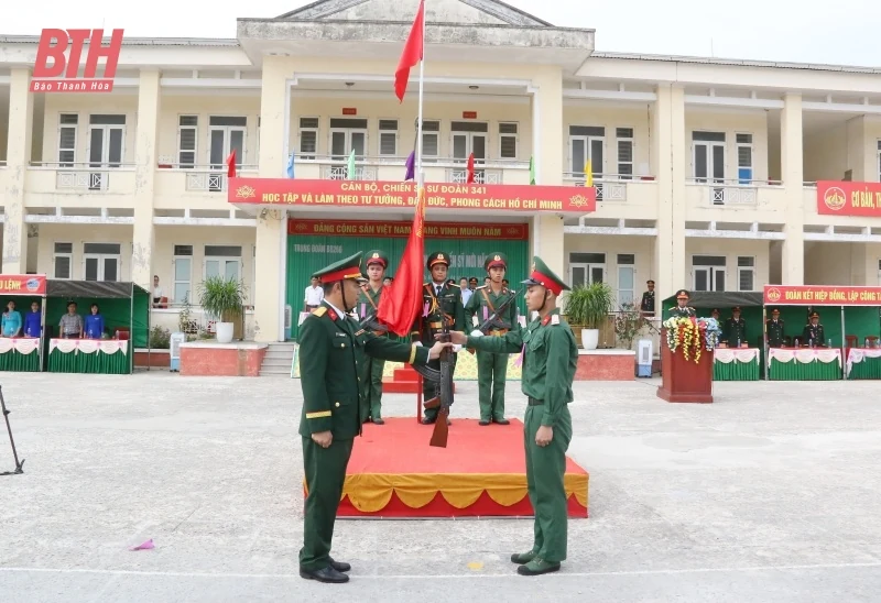 Trung đoàn 266 (Sư đoàn 341) tổ chức tuyên thệ cho chiến sĩ mới