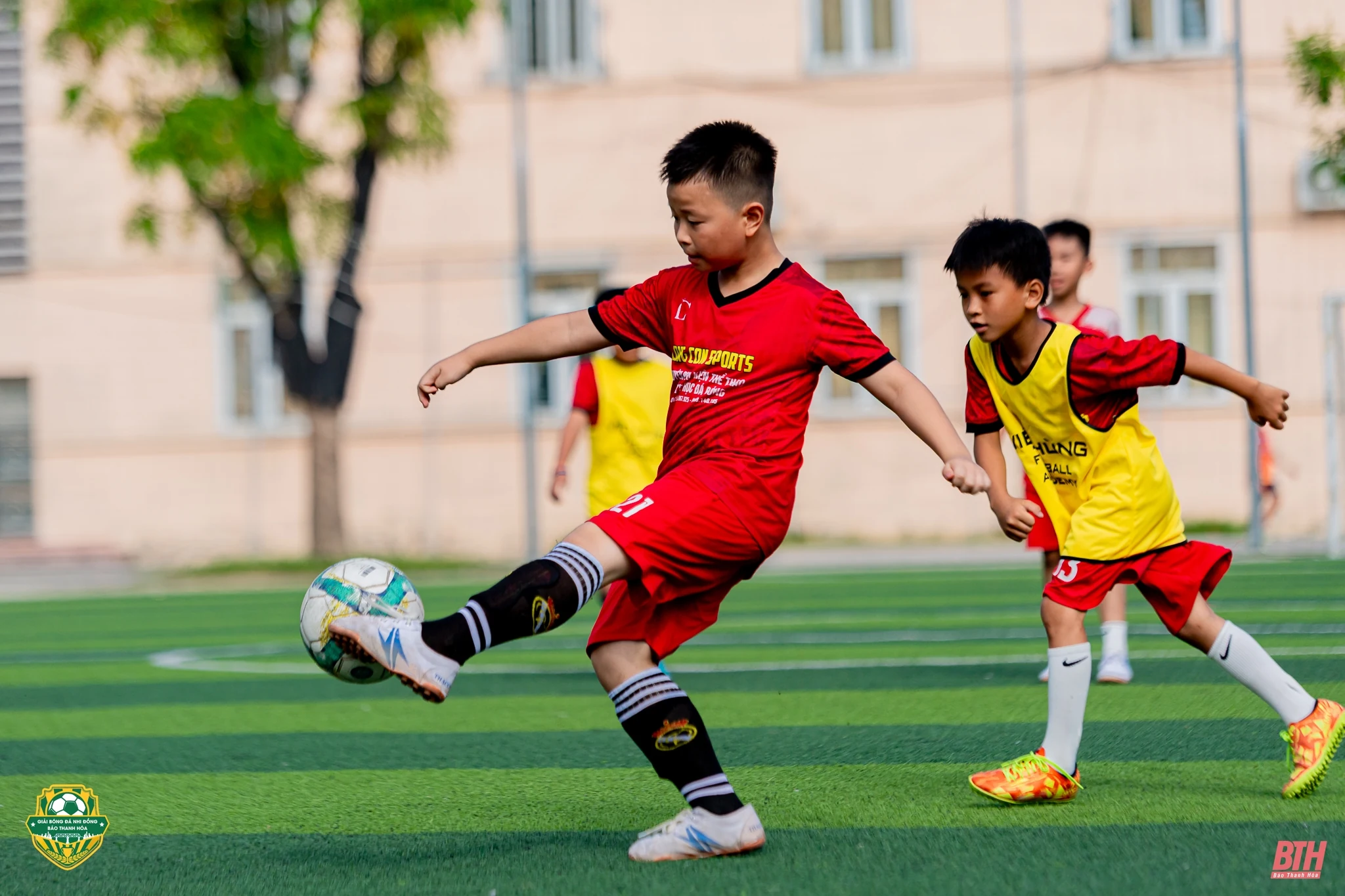 Hoằng Hoá sẵn sàng viết tiếp hành trình đam mê tại giải Bóng đá Nhi đồng Báo Thanh Hoá lần thứ IV năm 2025 - Cúp Xi Măng Long Sơn