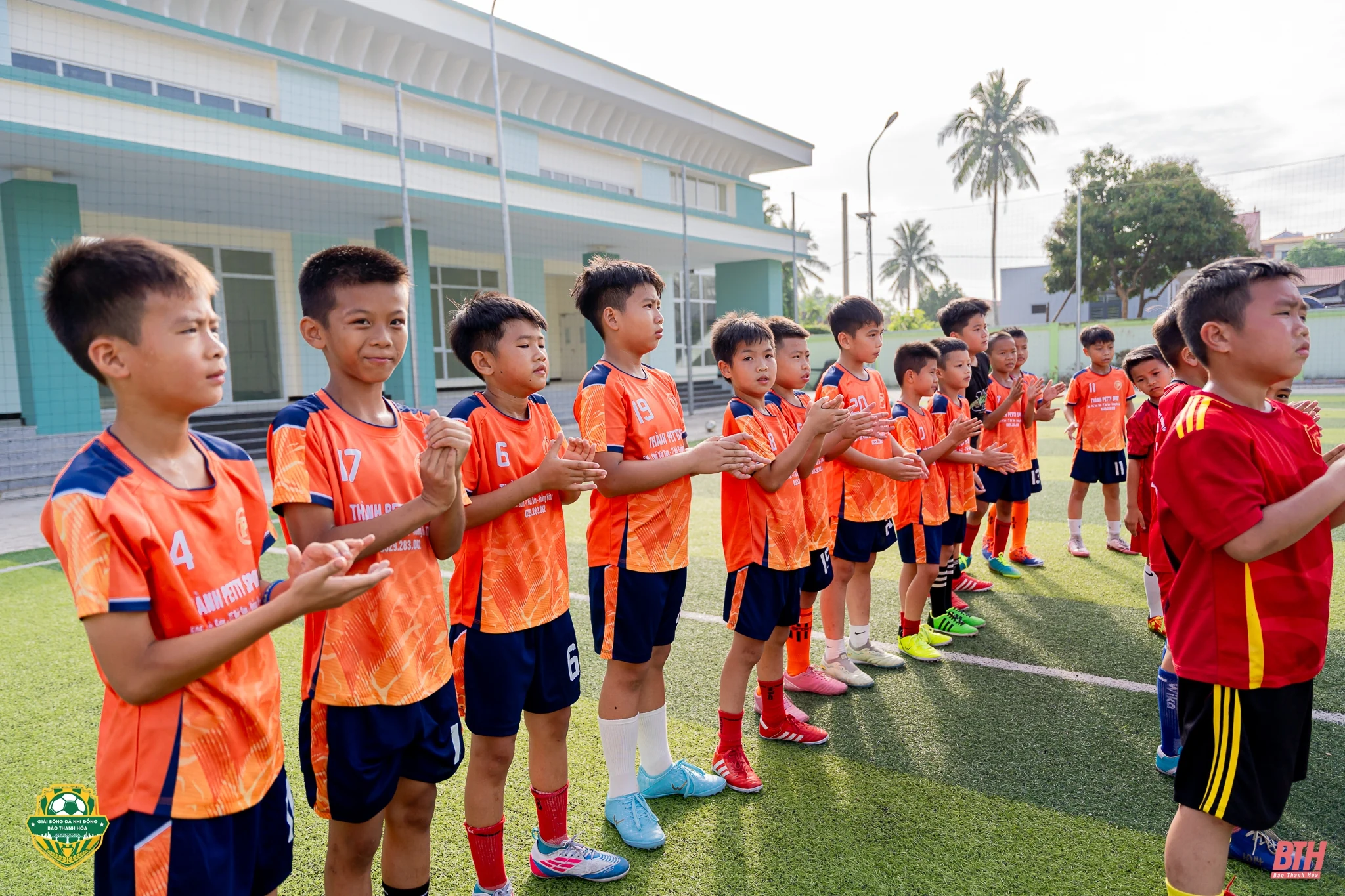 Hoằng Hoá sẵn sàng viết tiếp hành trình đam mê tại giải Bóng đá Nhi đồng Báo Thanh Hoá lần thứ IV năm 2025 - Cúp Xi Măng Long Sơn