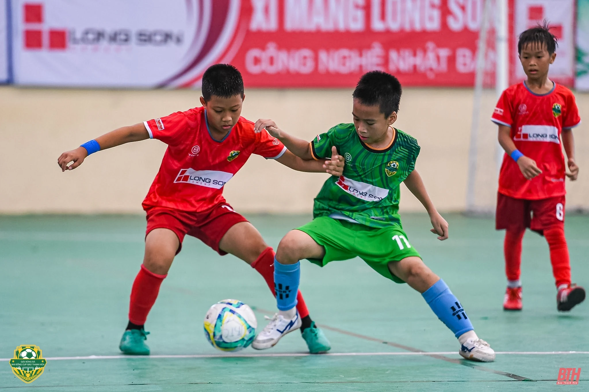 Những “ngã rẽ” tử thần ở lượt trận ra quân giải Bóng đá Nhi đồng Báo Thanh Hoá lần thứ IV năm 2025 - Cúp Xi Măng Long Sơn