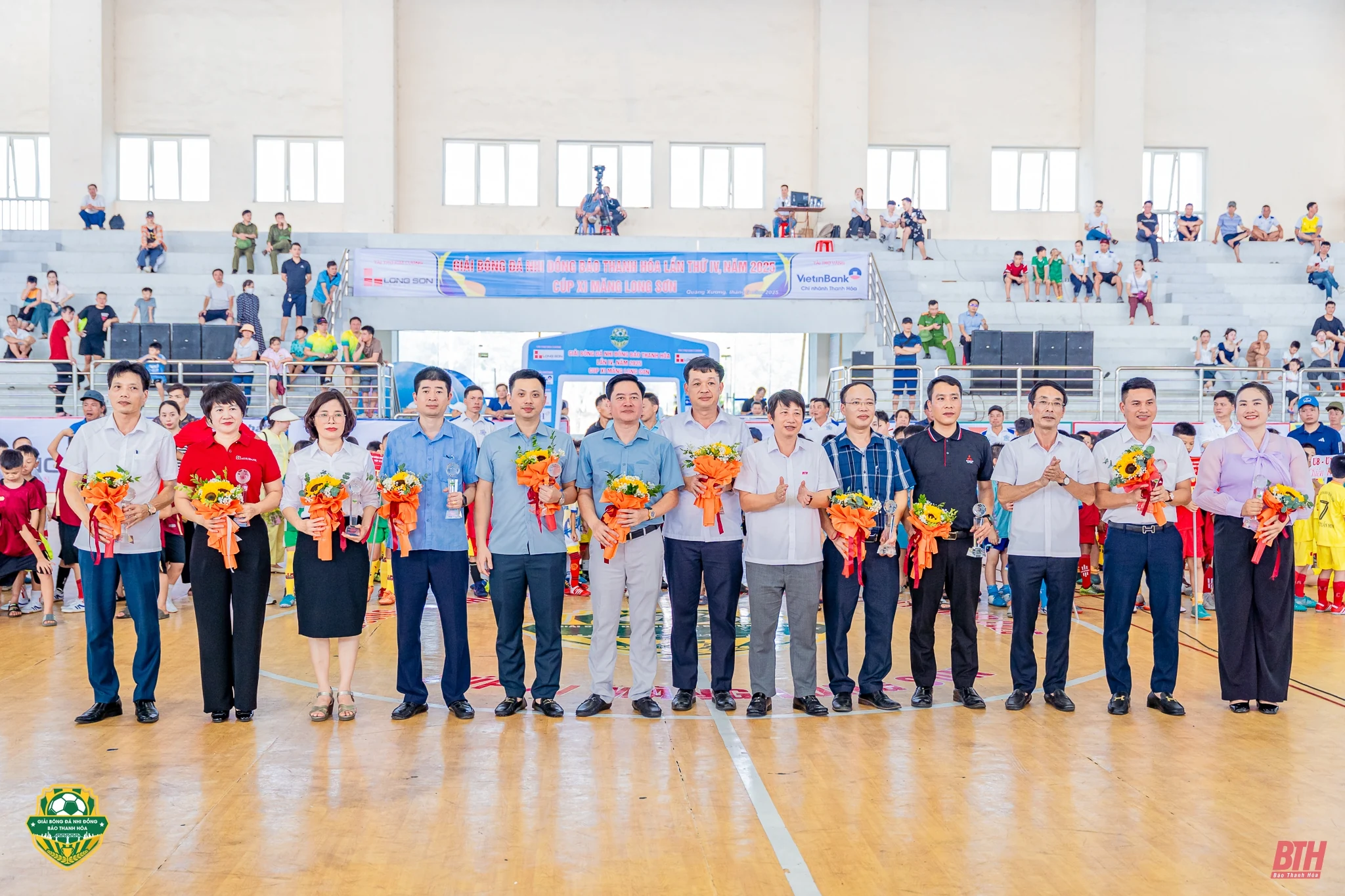 Khai mạc giải Bóng đá Nhi đồng Báo Thanh Hóa lần thứ IV năm 2025 - Cúp Xi măng Long Sơn