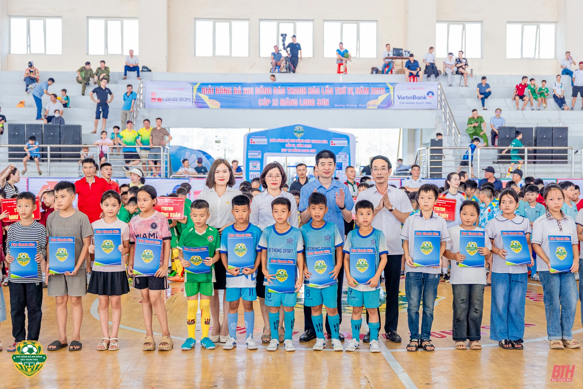 Khai mạc giải Bóng đá Nhi đồng Báo Thanh Hóa lần thứ IV năm 2025 - Cúp Xi măng Long Sơn