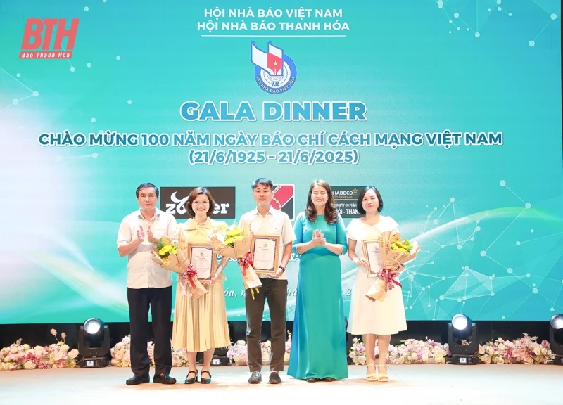 Hội Nhà báo tỉnh gặp mặt kỷ niệm 100 năm Ngày Báo chí cách mạng Việt Nam