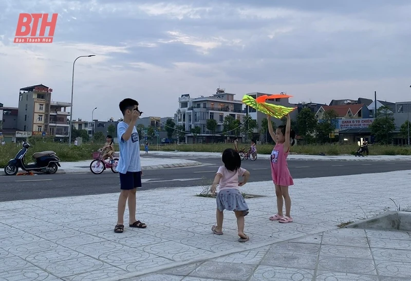 Kỳ nghỉ hè và “căn bệnh” nghiện internet ở trẻ em