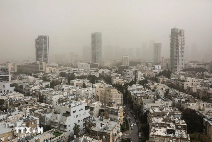 Iran trả đũa Israel bằng tập kích tên lửa, nguy cơ leo thang xung đột tăng cao