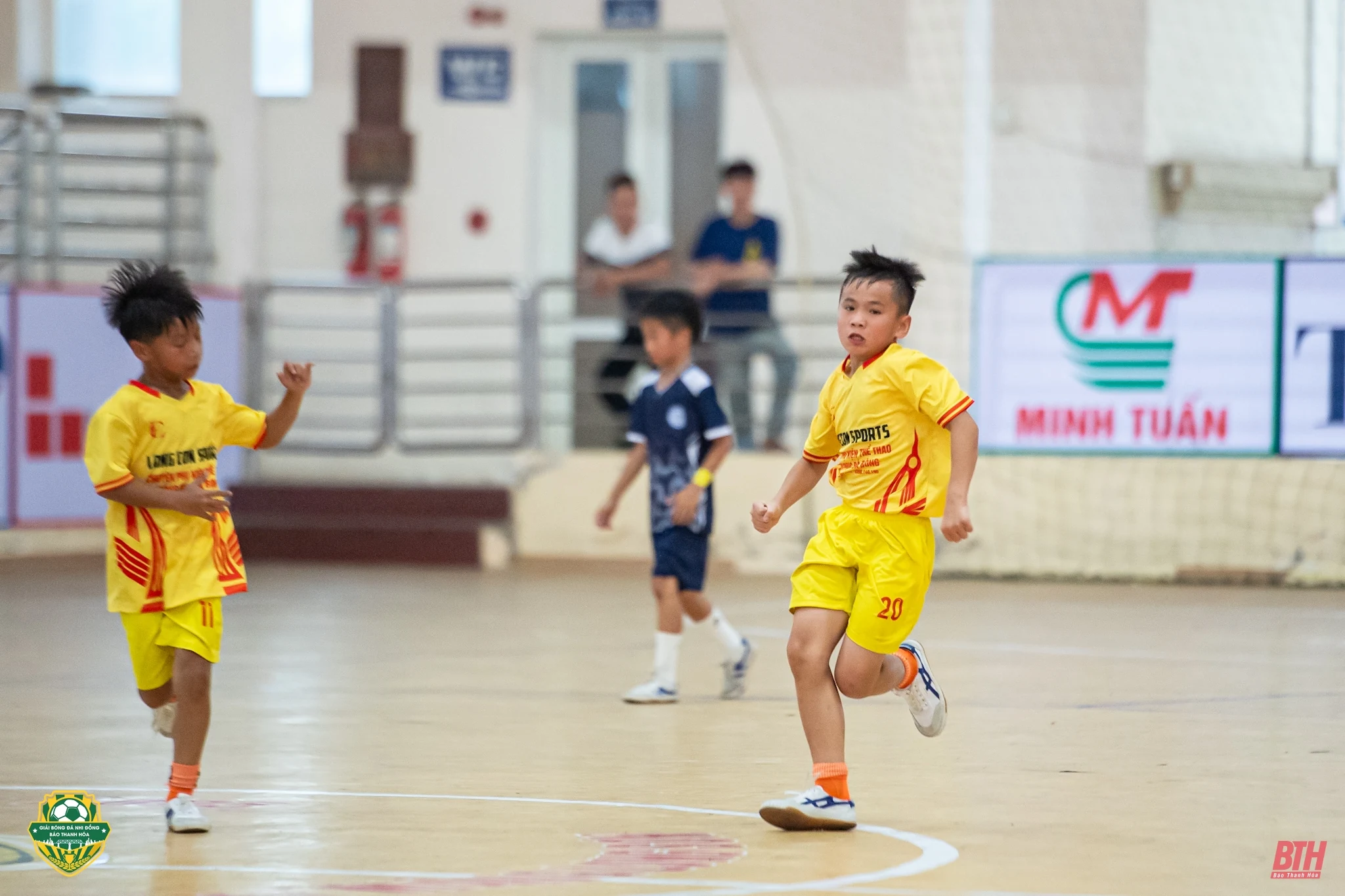 U10 Nghi Sơn giành vé cuối cùng vào bán kết