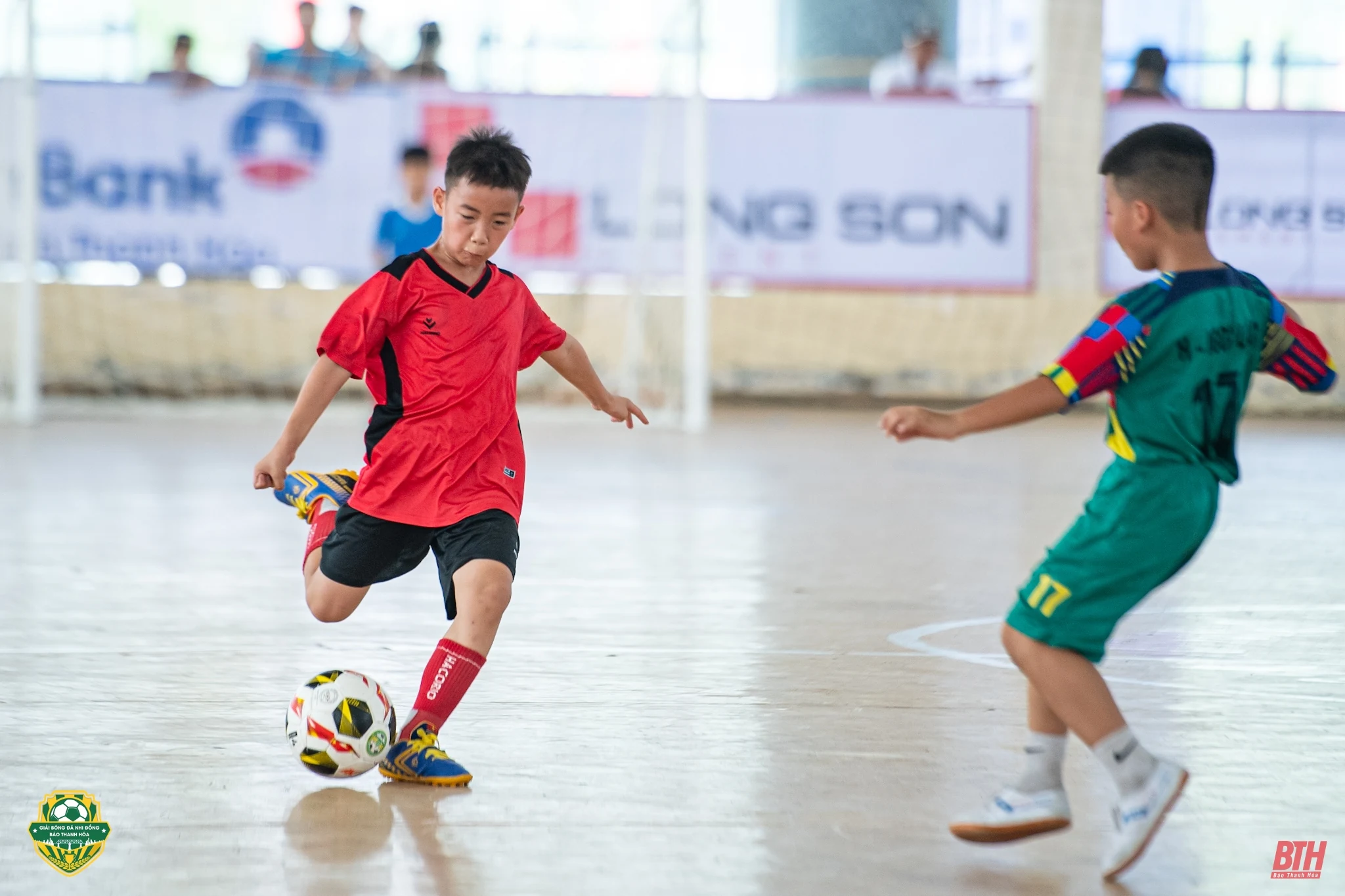 Bán kết U8 Thạch Thành - U8 Thiệu Hoá: Trận “chung kết sớm” giữa hai ứng viên nặng ký