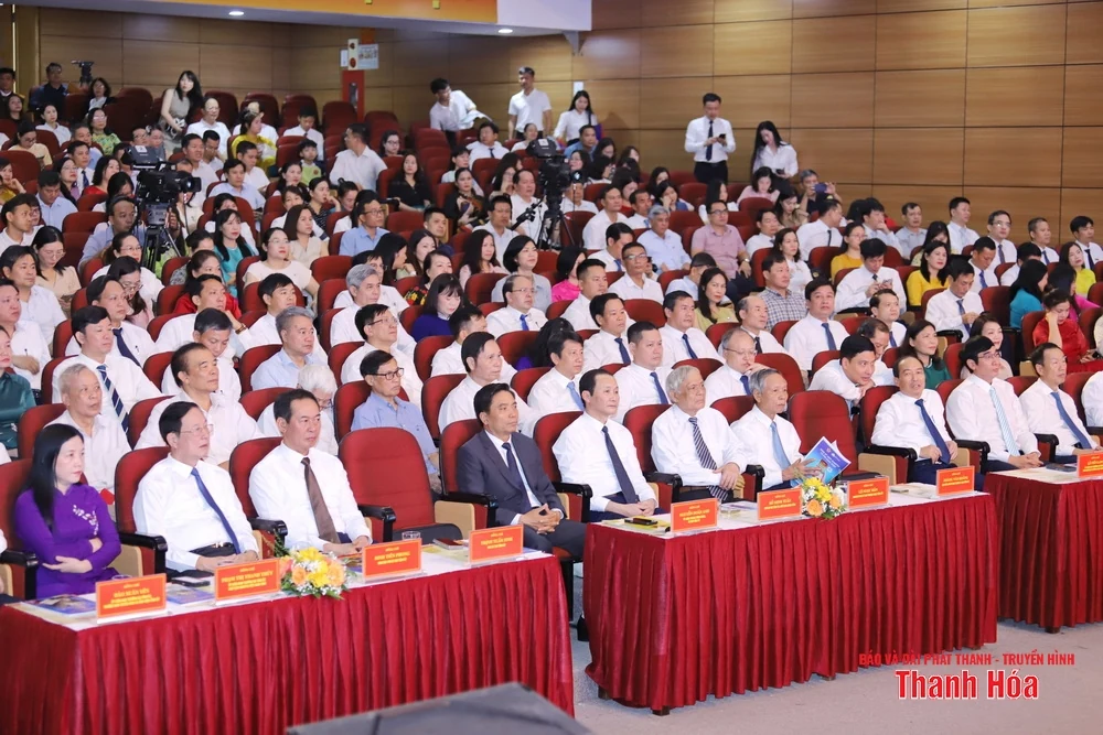 Báo chí Thanh Hóa tiếp tục khẳng định vị thế, là “người bạn tin cậy”, là “lá chắn thông tin”, là “nam châm trí tuệ” dẫn dắt công chúng trong thời đại số