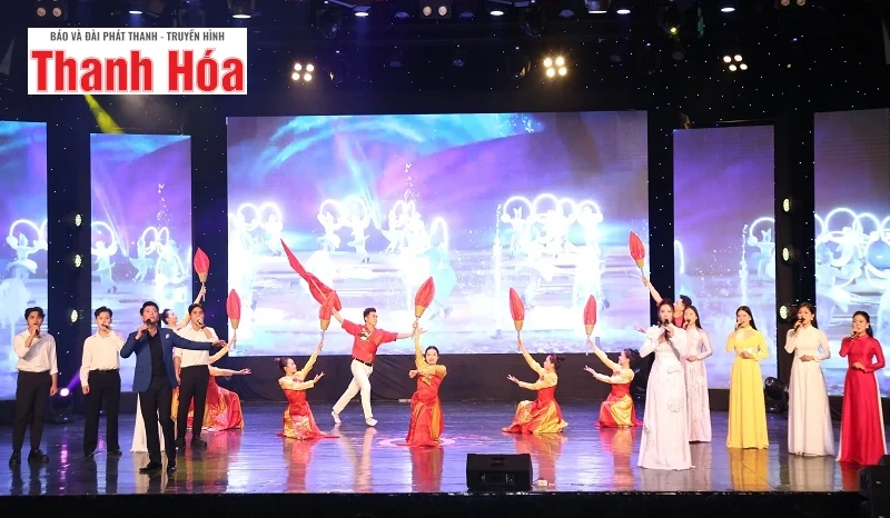 Ấn tượng Chương trình giao lưu nghệ thuật “Bút sắc lòng trong”