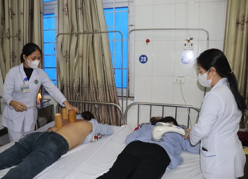 Cơ quan y tế cấp tỉnh được cấp giấy chứng nhận lương y, bài thuốc gia truyền