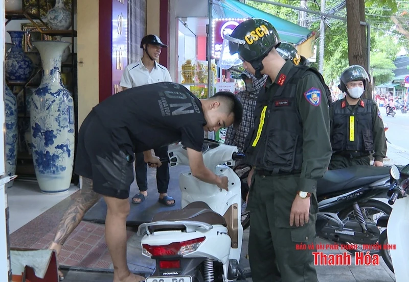 Xử lý 348 trường hợp thanh, thiếu niên vi phạm trật tự ATGT