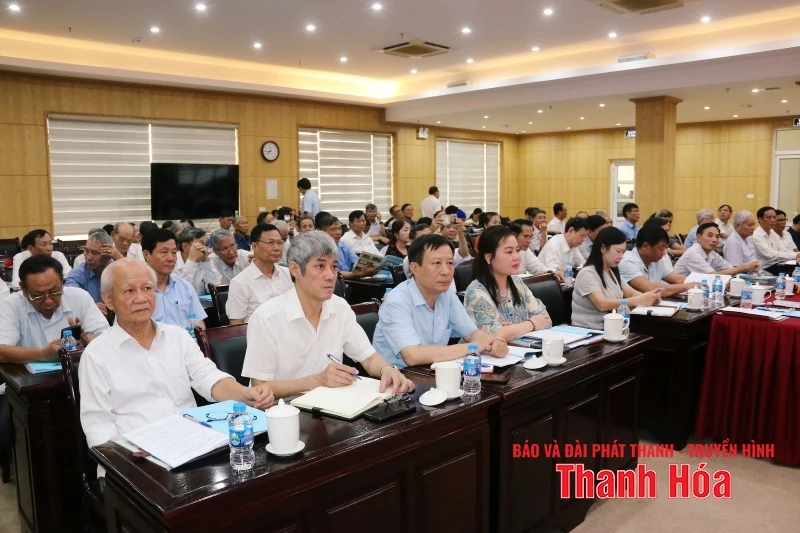 Đẩy mạnh phong trào thi đua yêu nước “Tuổi cao - Gương sáng”