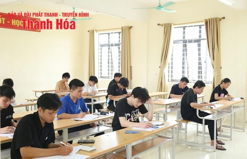 Thanh Hóa: Kỳ thi Tốt nghiệp THPT năm 2025 kết thúc an toàn, nghiêm túc, đúng quy chế