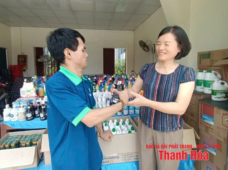 Những người khuyết tật vượt nghịch cảnh