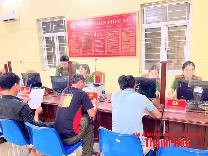 Đồng hành cùng người dân trong những ngày đầu triển khai chính quyền địa phương 2 cấp