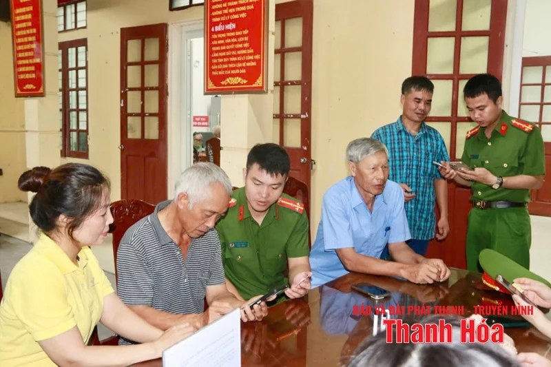 Đồng hành cùng người dân trong những ngày đầu triển khai chính quyền địa phương 2 cấp