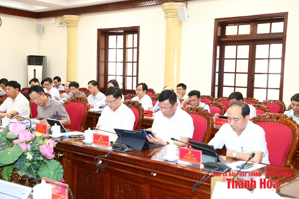 Ban Thường vụ Tỉnh ủy đánh giá tình hình thực hiện nhiệm vụ 6 tháng đầu năm, thảo luận nhiệm vụ trọng tâm 6 tháng cuối năm