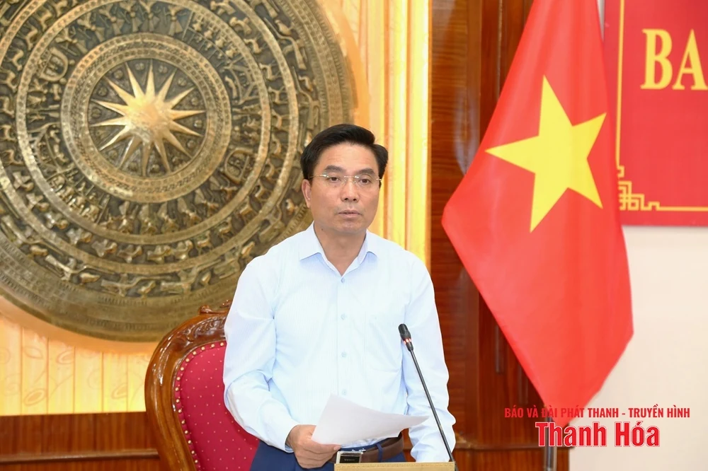 Ban Thường vụ Tỉnh ủy đánh giá tình hình thực hiện nhiệm vụ 6 tháng đầu năm, thảo luận nhiệm vụ trọng tâm 6 tháng cuối năm