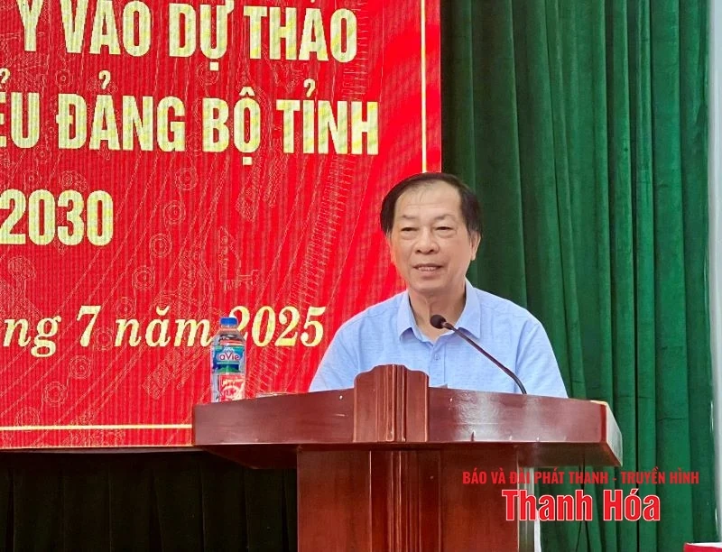 Nhiều đề xuất sâu sắc, thiết thực của đội ngũ trí thức, các nhà khoa học góp ý vào dự thảo báo cáo chính trị