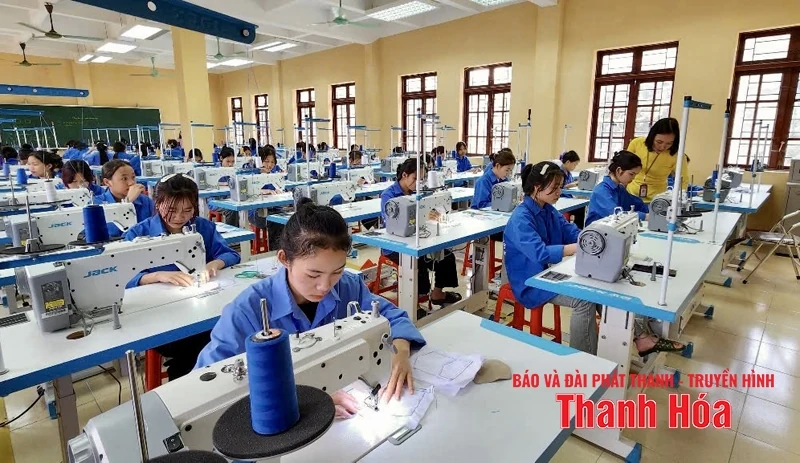 Hướng đi bền vững tại Trường Trung cấp nghề Miền núi