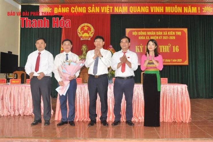 Ngày đầu chính quyền địa phương 2 cấp vận hành chính thức