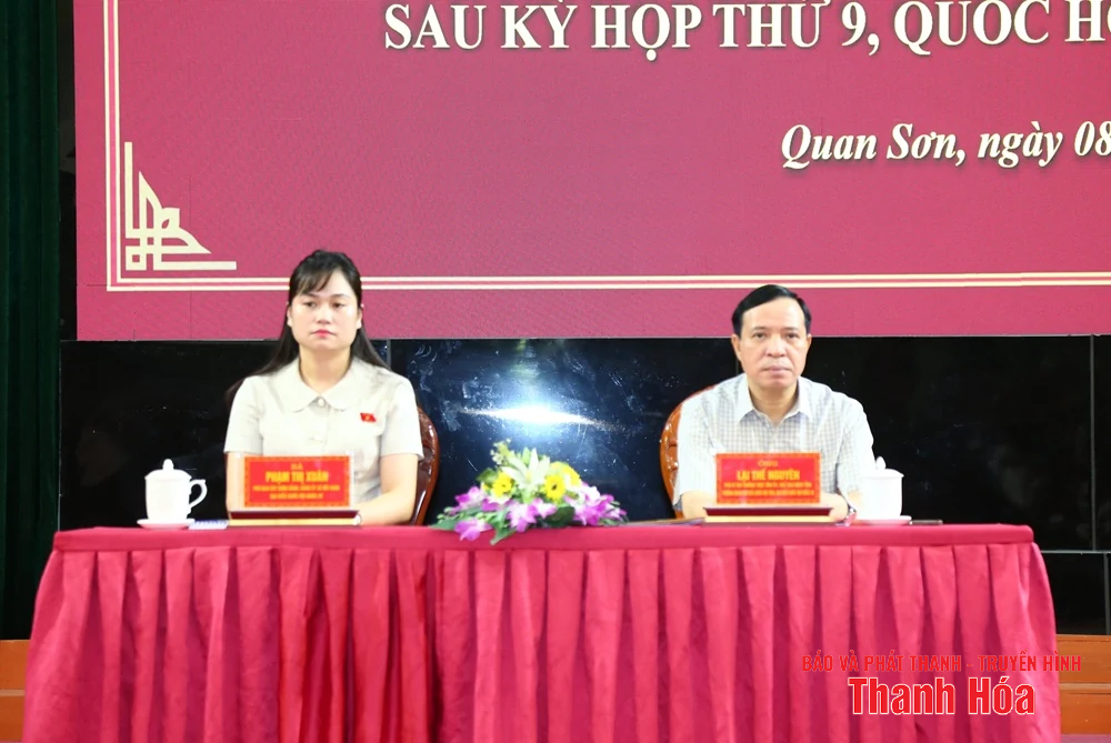 Phó Bí thư Thường trực Tỉnh ủy, Chủ tịch HĐND tỉnh, Trưởng Đoàn ĐBQH tỉnh Lại Thế Nguyên tiếp xúc cử tri xã Quan Sơn