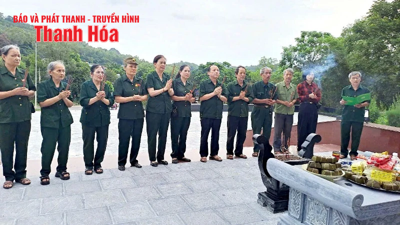 Dâng hương tri ân và gặp mặt cựu TNXP khó khăn