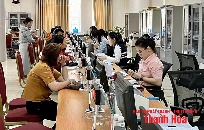 “Bệ đỡ” cho người lao động