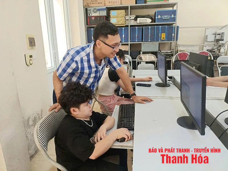 Những người thầy “đặc biệt” lan tỏa nghị lực sống