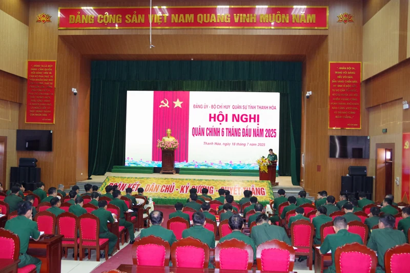 Bộ CHQS tỉnh tổ chức hội nghị Quân chính 6 tháng đầu năm 2025