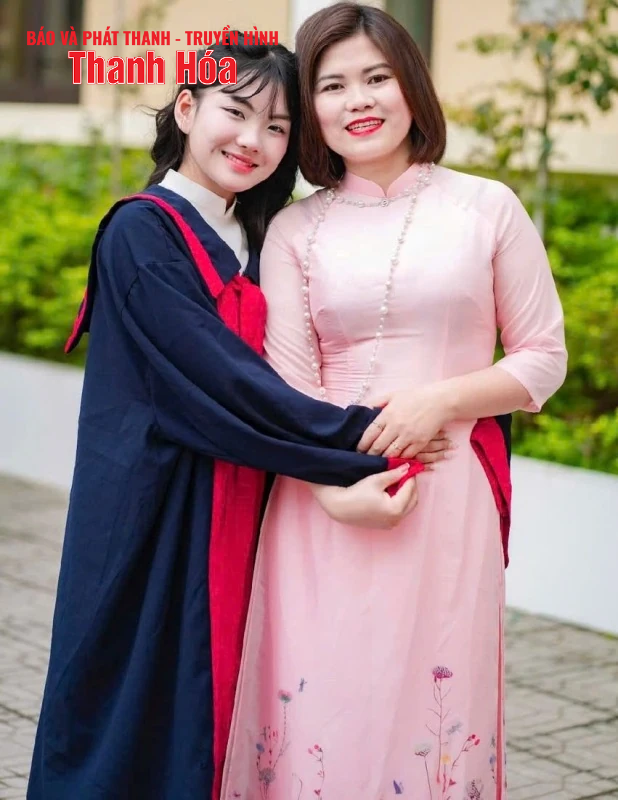 Thành tích ấn tượng của đồng thủ khoa đầu vào Trường THPT Hàm Rồng