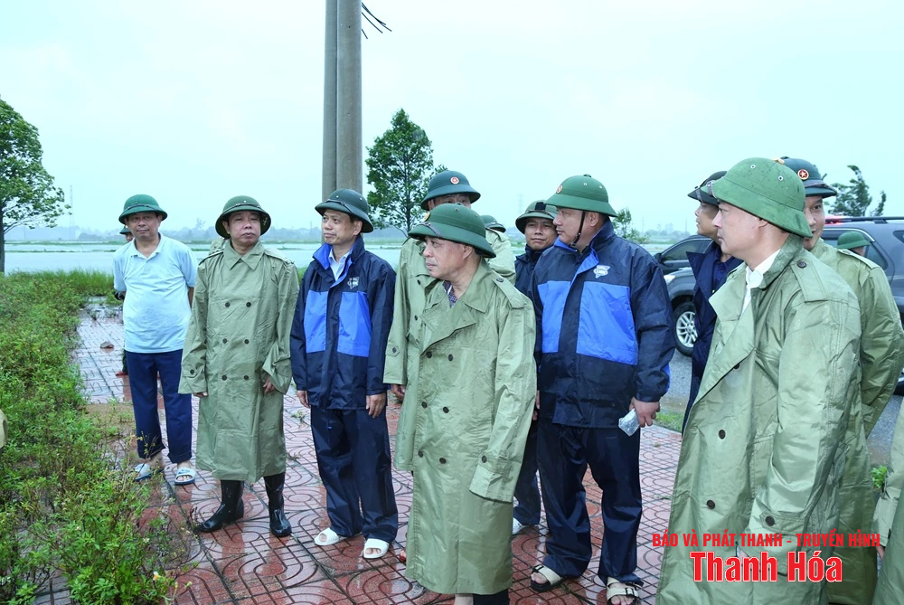 Phó Bí thư Thường trực Tỉnh ủy Lại Thế Nguyên kiểm tra công tác ứng phó với bão số 3