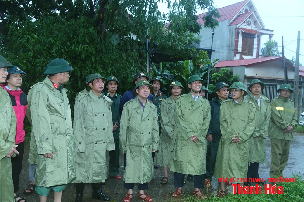 Phó Bí thư Thường trực Tỉnh ủy Lại Thế Nguyên kiểm tra công tác ứng phó với bão số 3