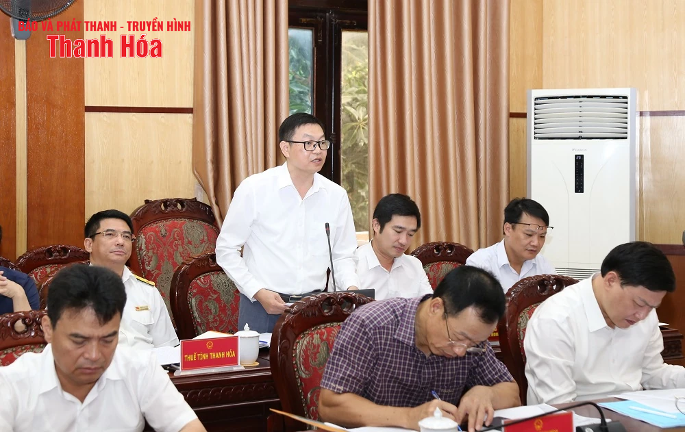 Thảo luận, quyết định các nhiệm vụ trọng tâm phát triển kinh tế - xã hội tháng 8/2025 và một số nội dung quan trọng khác