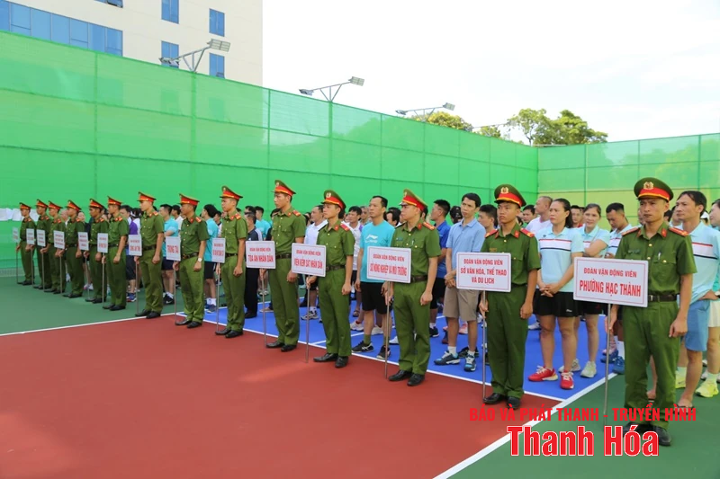 Giải thể thao chào mừng 80 năm Ngày truyền thống Công an Nhân dân
