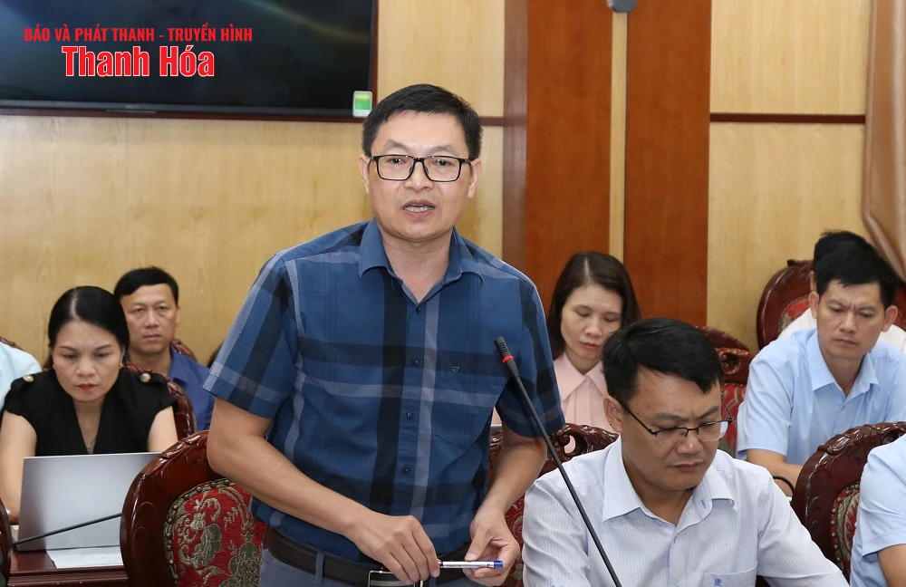 Cho ý kiến vào nội dung văn kiện và công tác chuẩn bị Đại hội Đảng bộ các xã mới