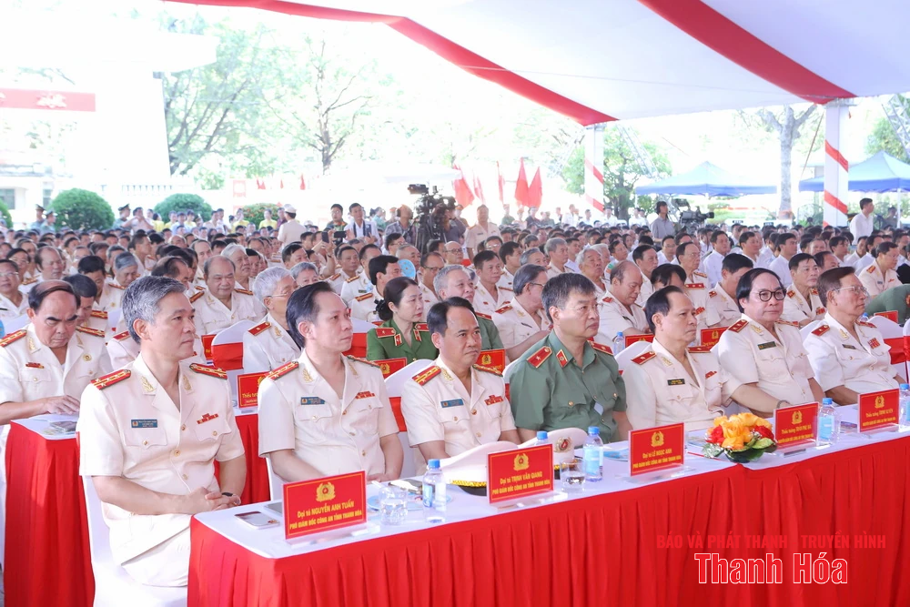 Thanh Hóa tổ chức trọng thể Lễ kỷ niệm 80 năm Ngày truyền thống Công an Nhân dân và 20 năm Ngày hội Toàn dân bảo vệ an ninh Tổ quốc