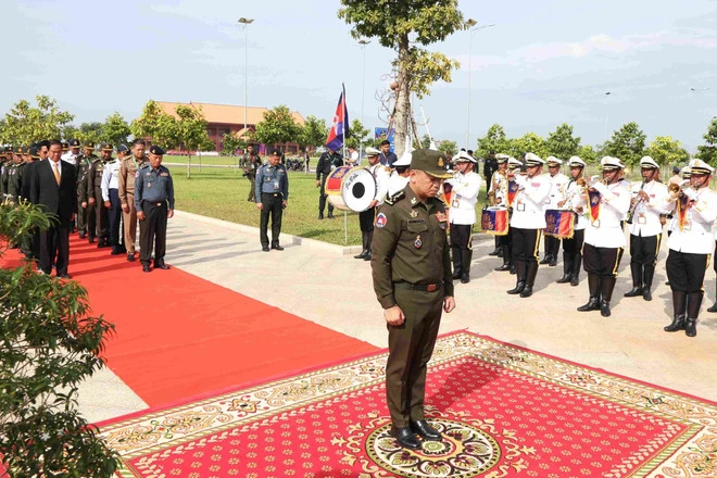 Lật lại những trang sử đen tối của chế độ diệt chủng Pol Pot