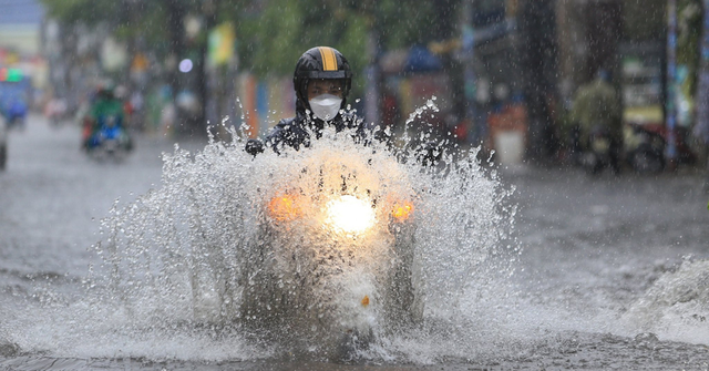 Thanh Hóa ngày nắng gắt, chiều tối nay sẽ có mưa rào và dông