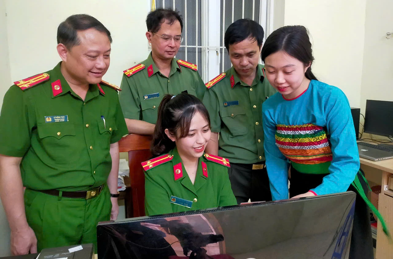 Thanh Hóa: Phấn đấu đến ngày 15/8/2025 hoàn thành việc cấp, đổi Thẻ đảng viên mới theo quy định