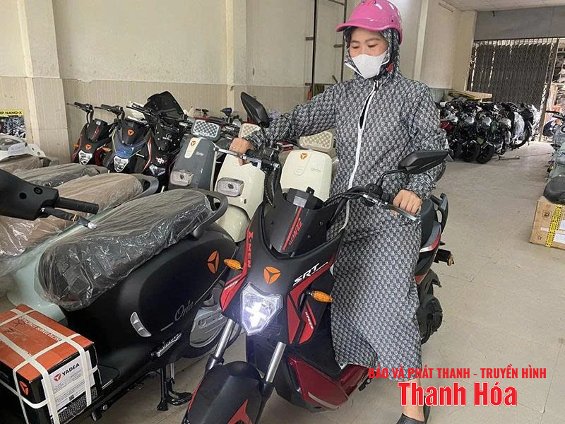 Nhộn nhịp thị trường xe điện phục vụ mùa tựu trường