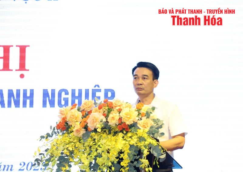 Chi cục Hải quan khu vực X đối thoại với hơn 200 doanh nghiệp