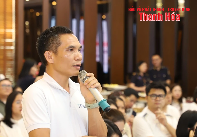 Chi cục Hải quan khu vực X đối thoại với hơn 200 doanh nghiệp