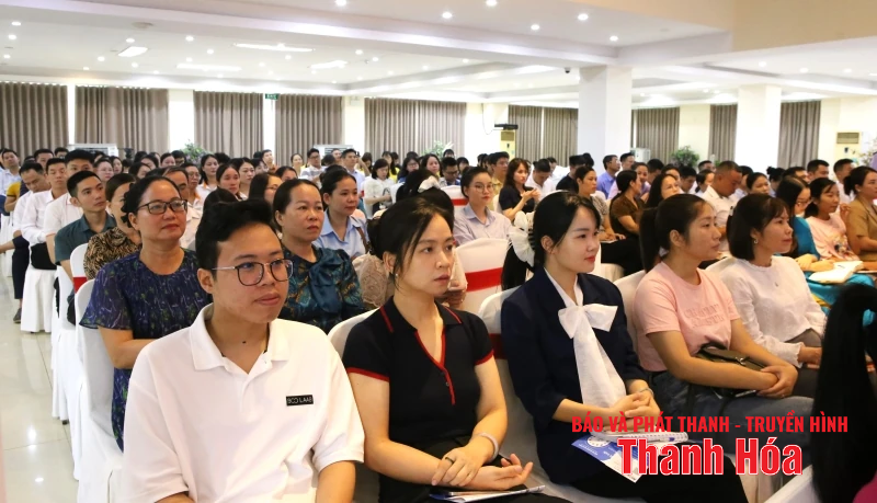 Doanh nhân Thanh Hóa làm chủ AI - vươn mình mạnh mẽ